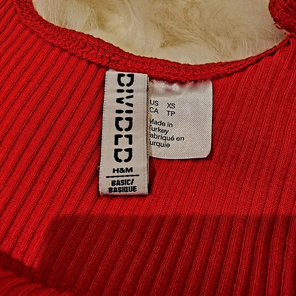 NWOT Divided by H&M red ribbed body suit woman size XS - Picture 3 of 5